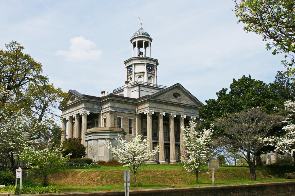 Heritage Oaks Property